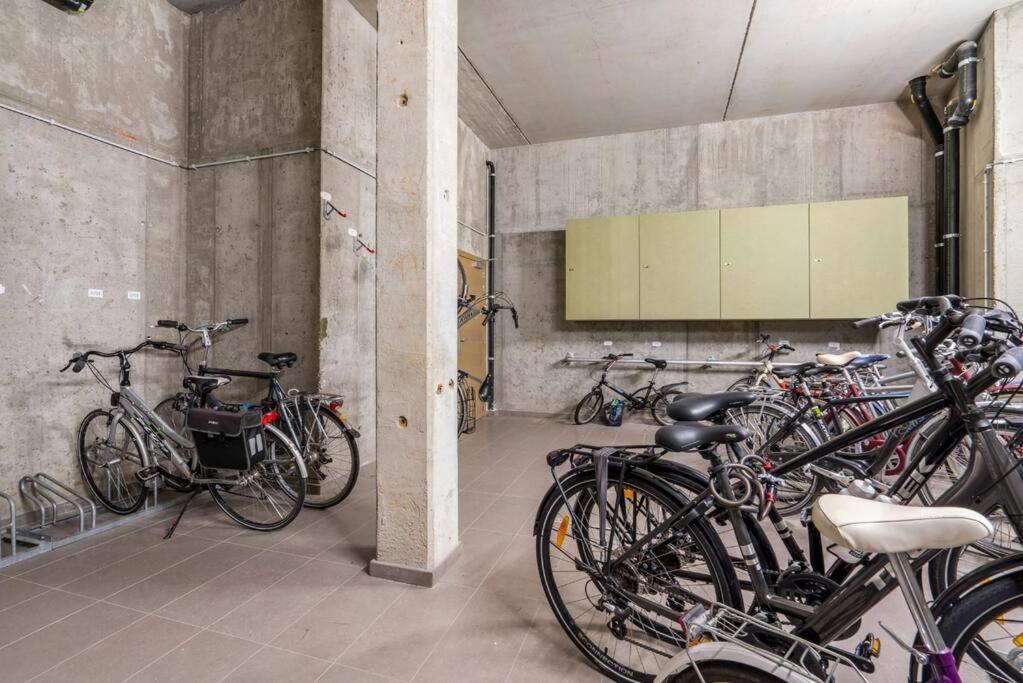 Resedentie Prado Apartment Остенде Екстериор снимка